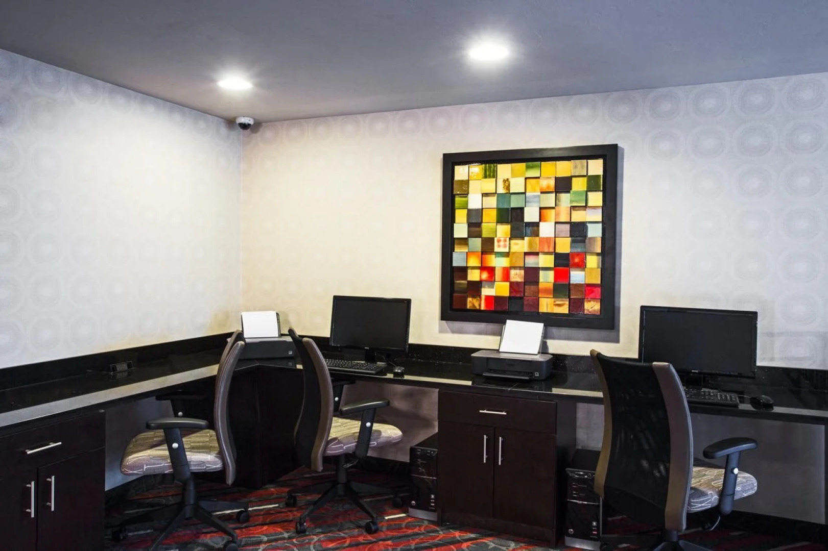 Holiday Inn Express Hotel Naples Downtown - 5th Avenue