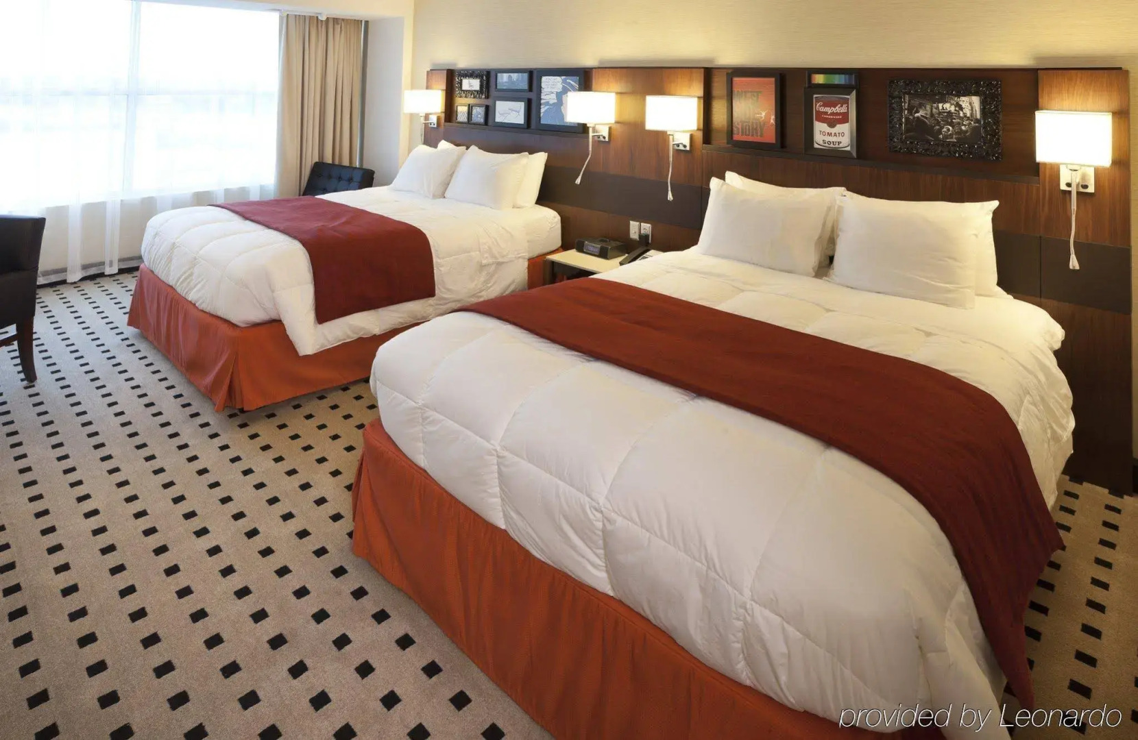 Delta Hotels by Marriott Milwaukee Northwest