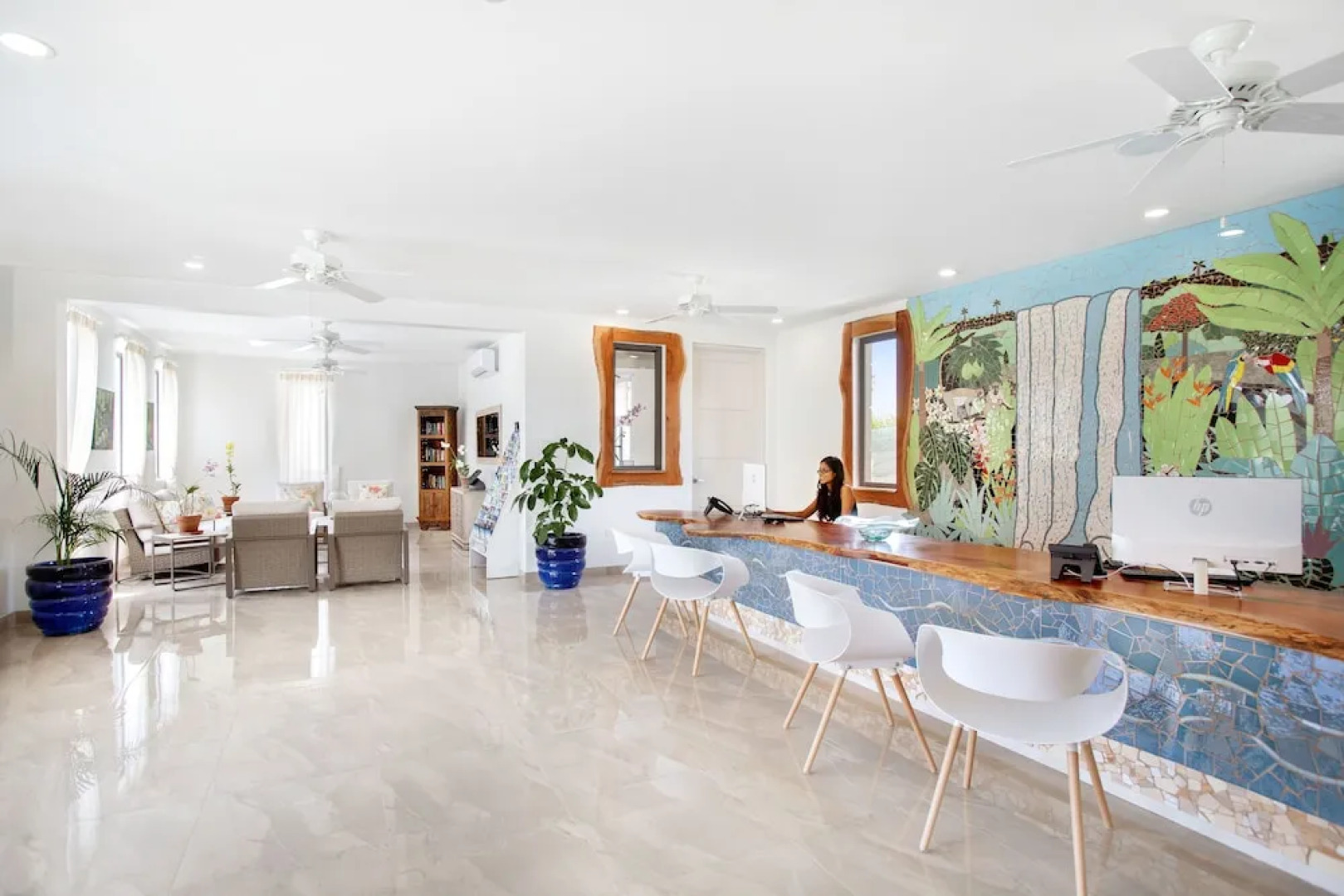 Villas & Suites at Beach View