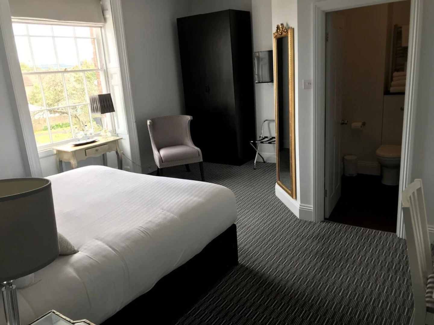 The Kings Head House