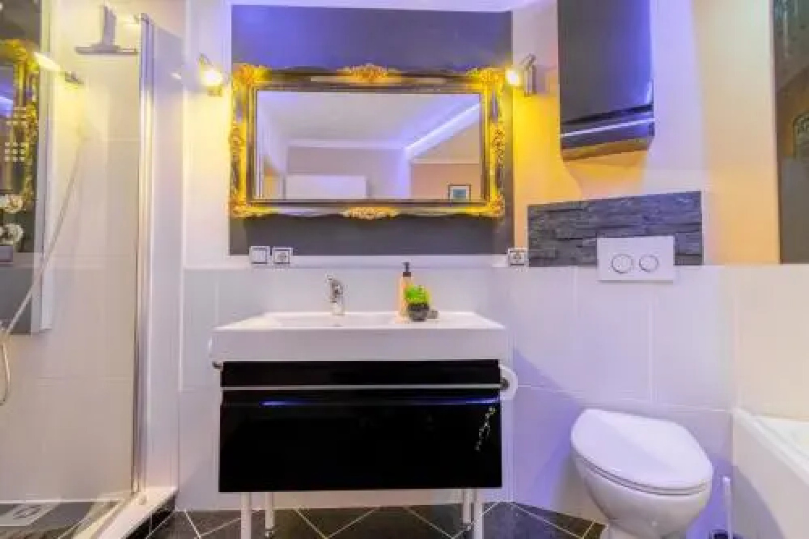 Apartments Villa Tomaš