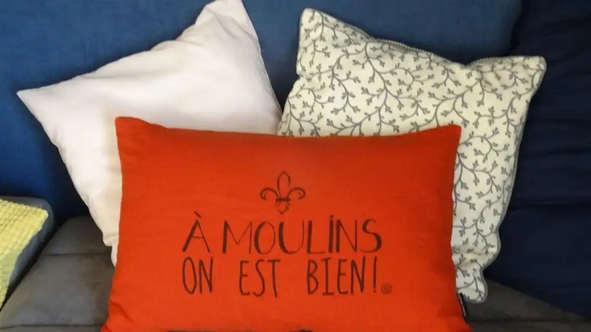 Studio Moderne avec jolie vue