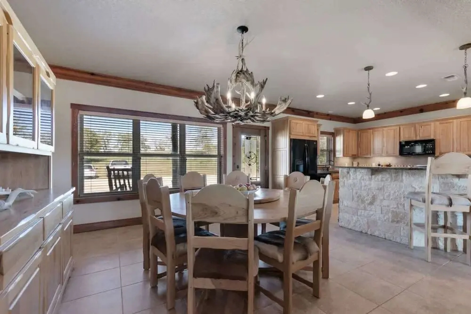 Ranch Retreat Creek View - Pool Table and Fire Pit