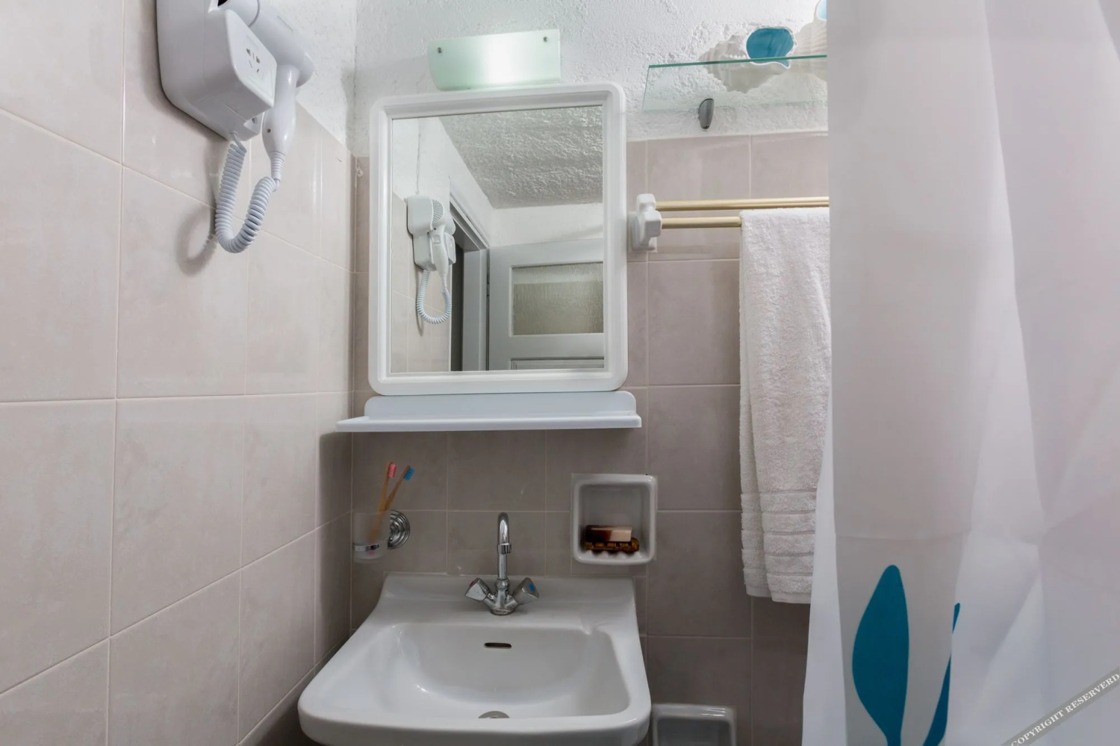 Ferma Hill Apartments