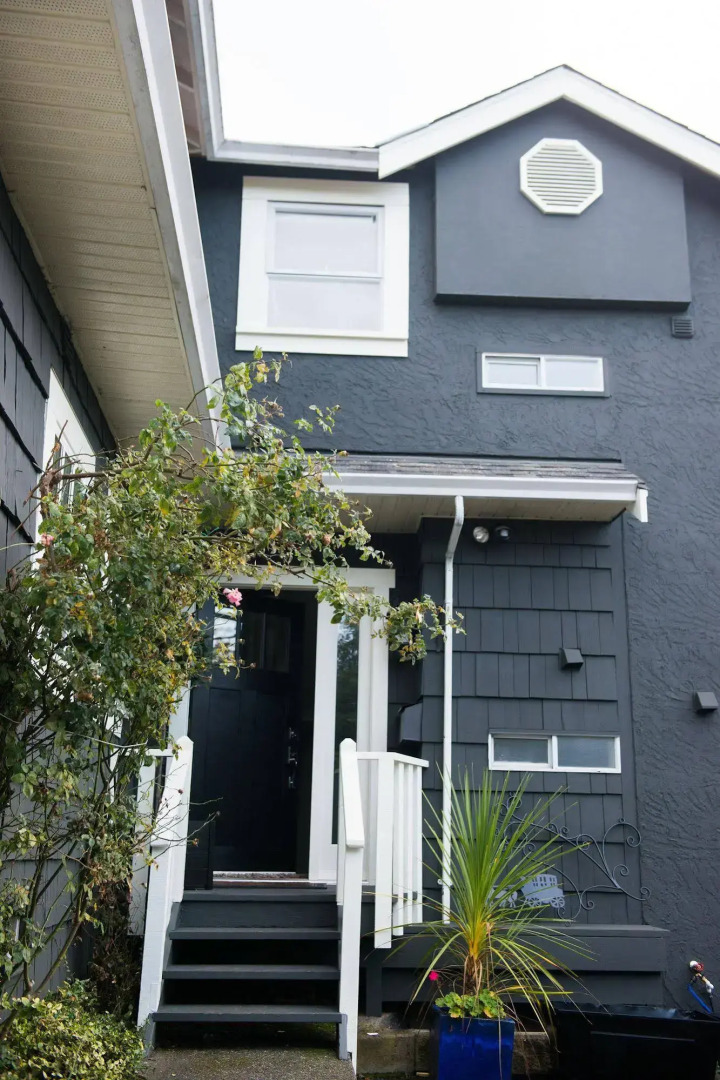 The Postern Gate Inn