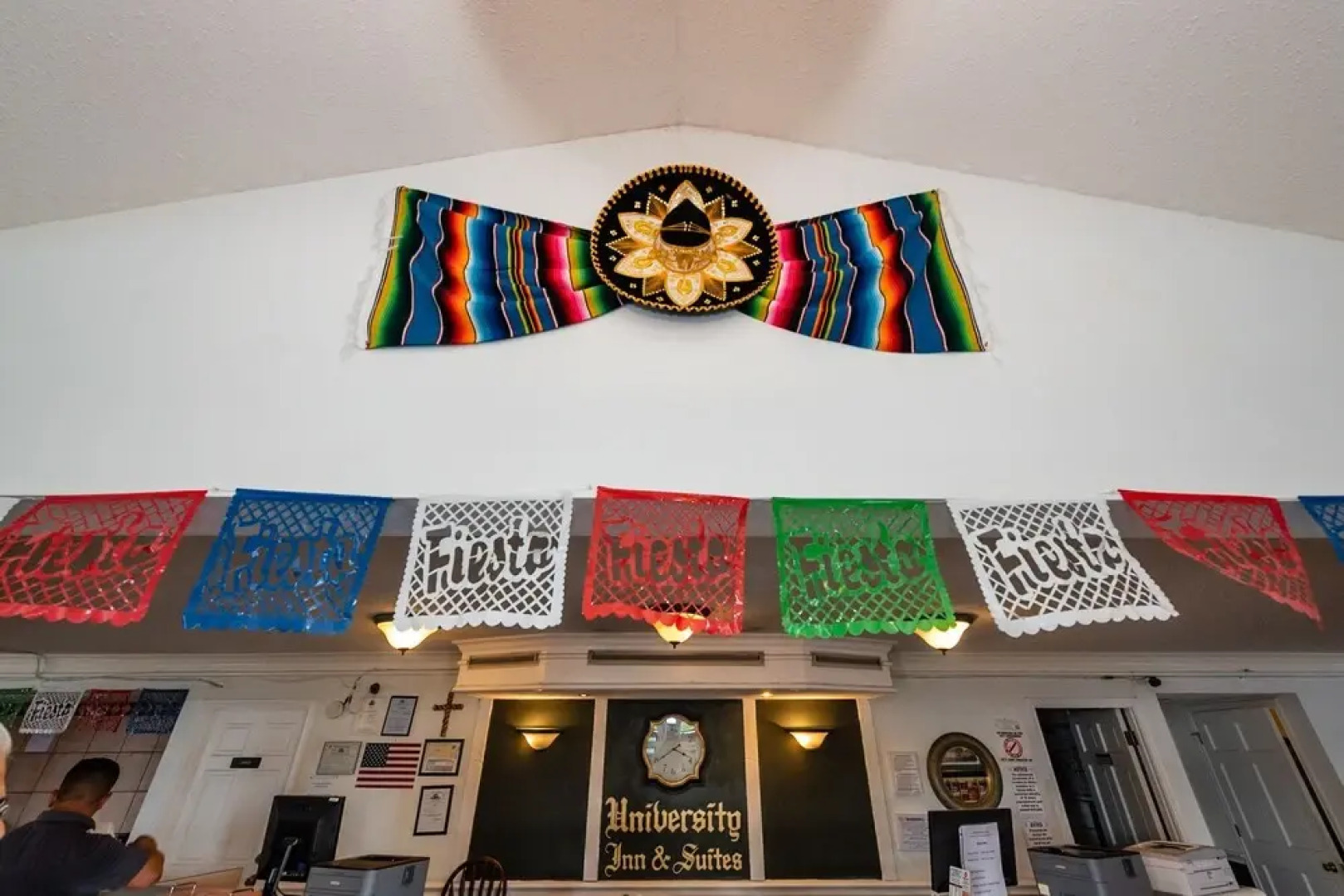 University Inn & Suites