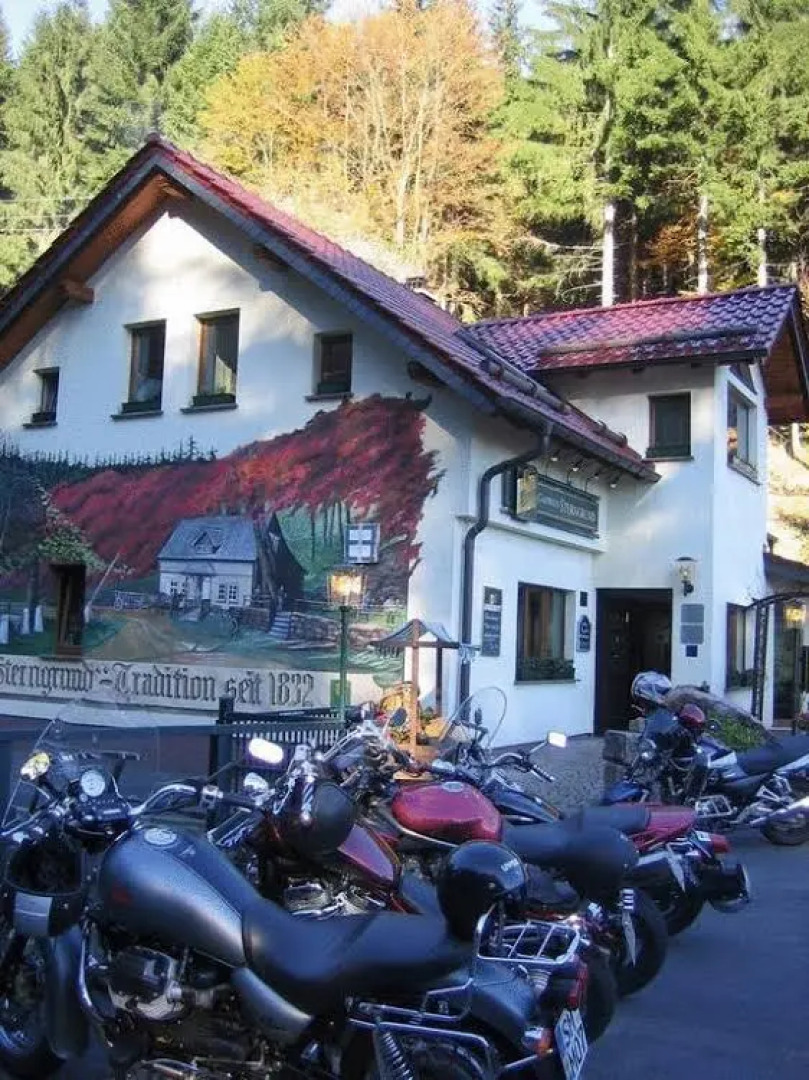 Hotel & Gasthaus Sterngrund