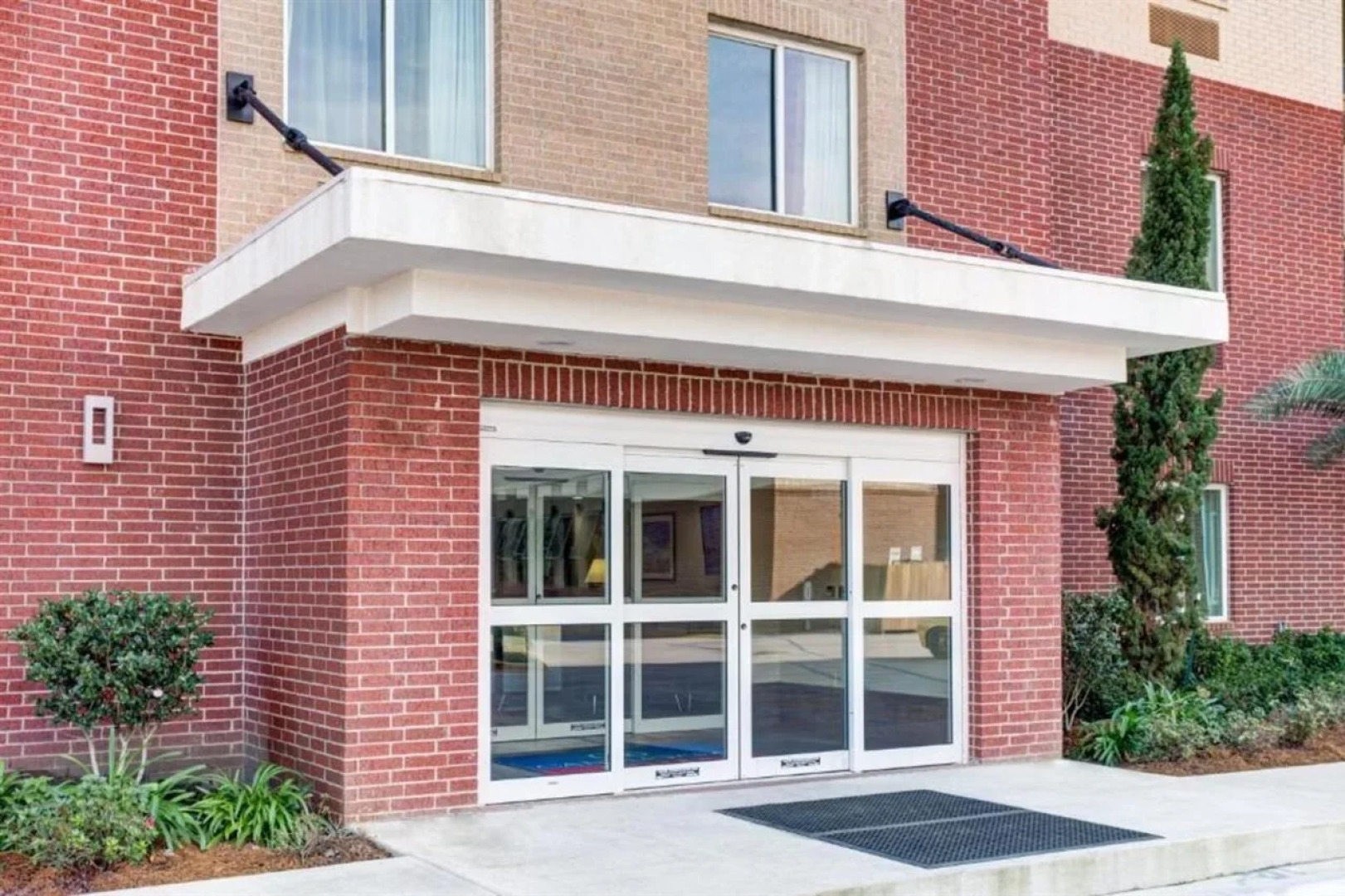 Candlewood Suites Cut Off by IHG