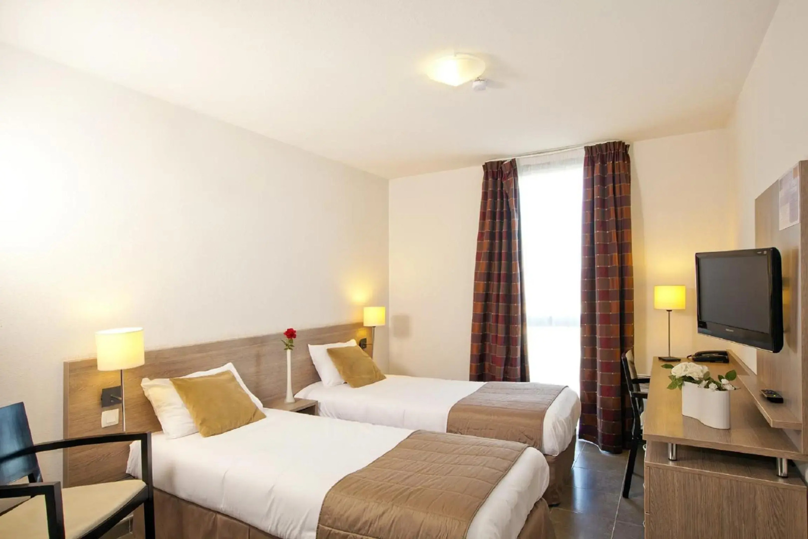 Sejours & Affaires Manosque Moulin Neuf