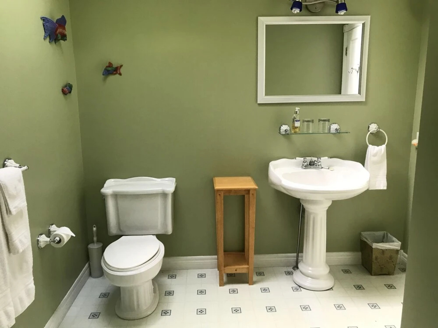 Cresthaven By the Sea