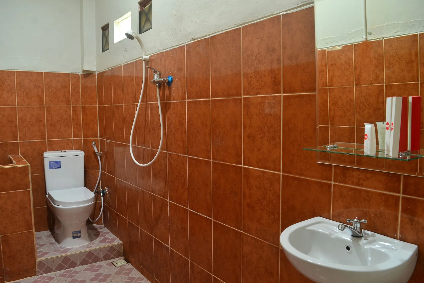 OYO 816 The SO Hotel