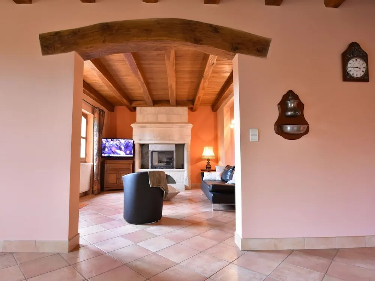 Luxurious Holiday Home in Domme with Swimming Pool