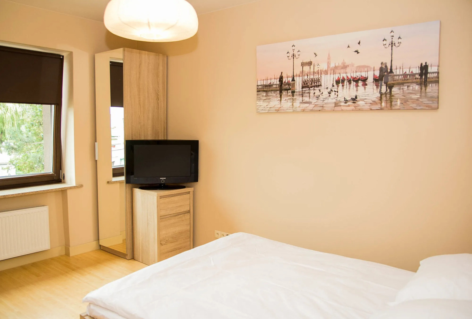 GreenWood Hostel Airport