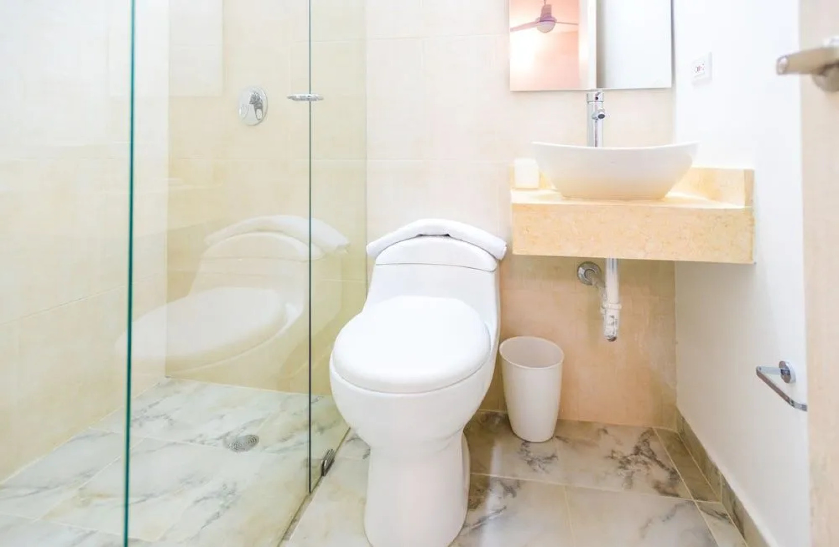 Hotel Natural De La Vega