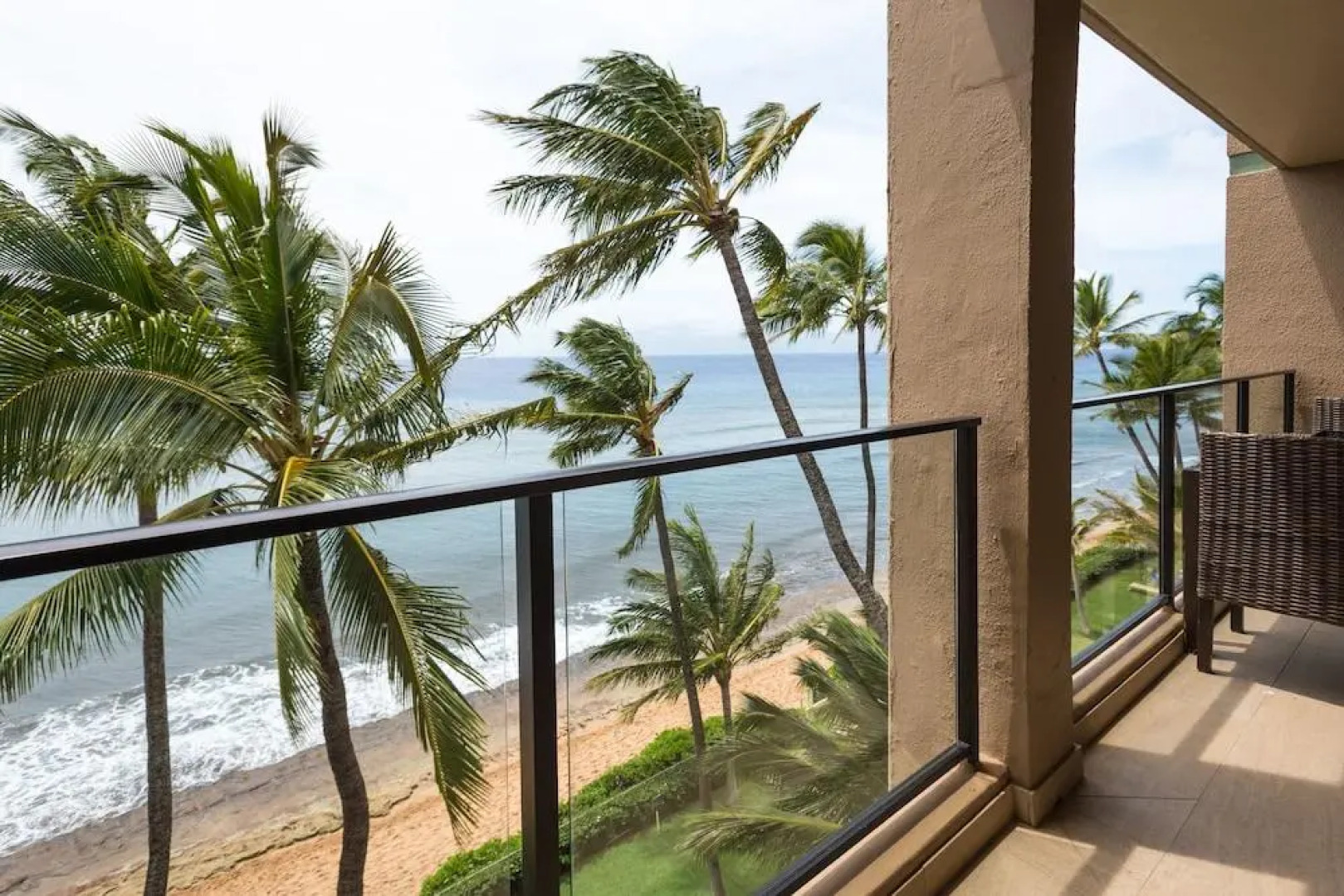 Mahana by KBM Hawaii Luxury Vacations