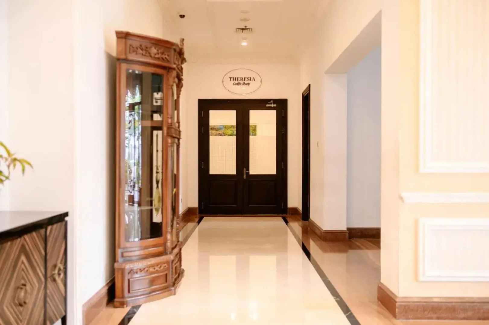 Beth Kasegaran Theresia