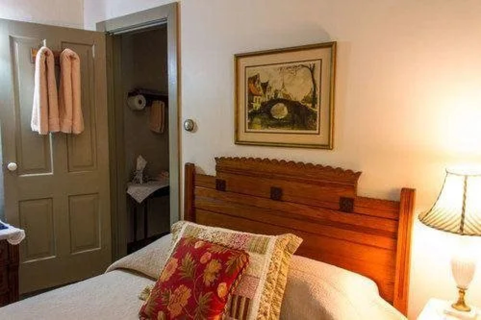 The Stagecoach Inn Bed and Breakfast Hotel