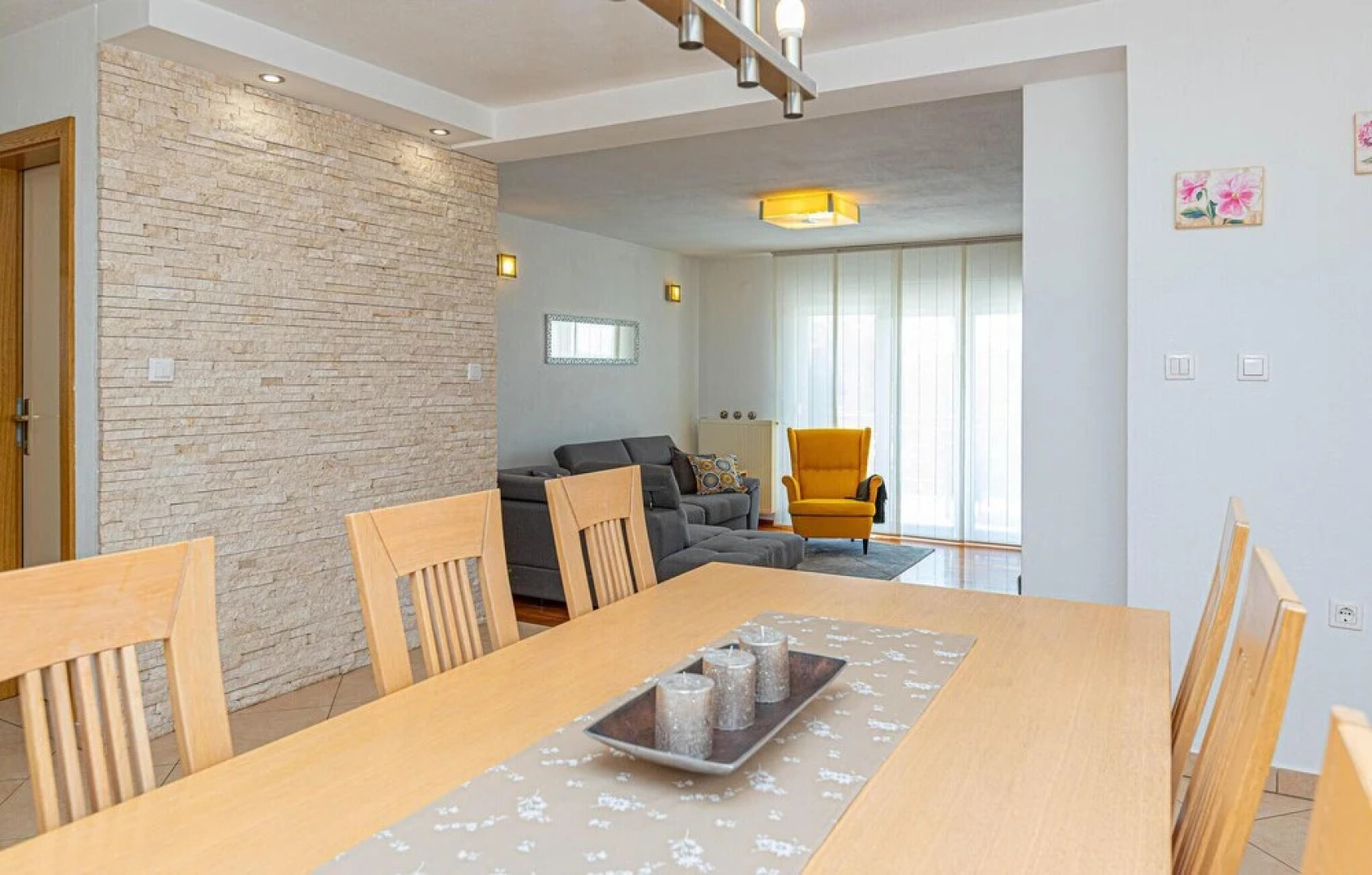 Amazing Home in Drnis With Wifi and 3 Bedrooms