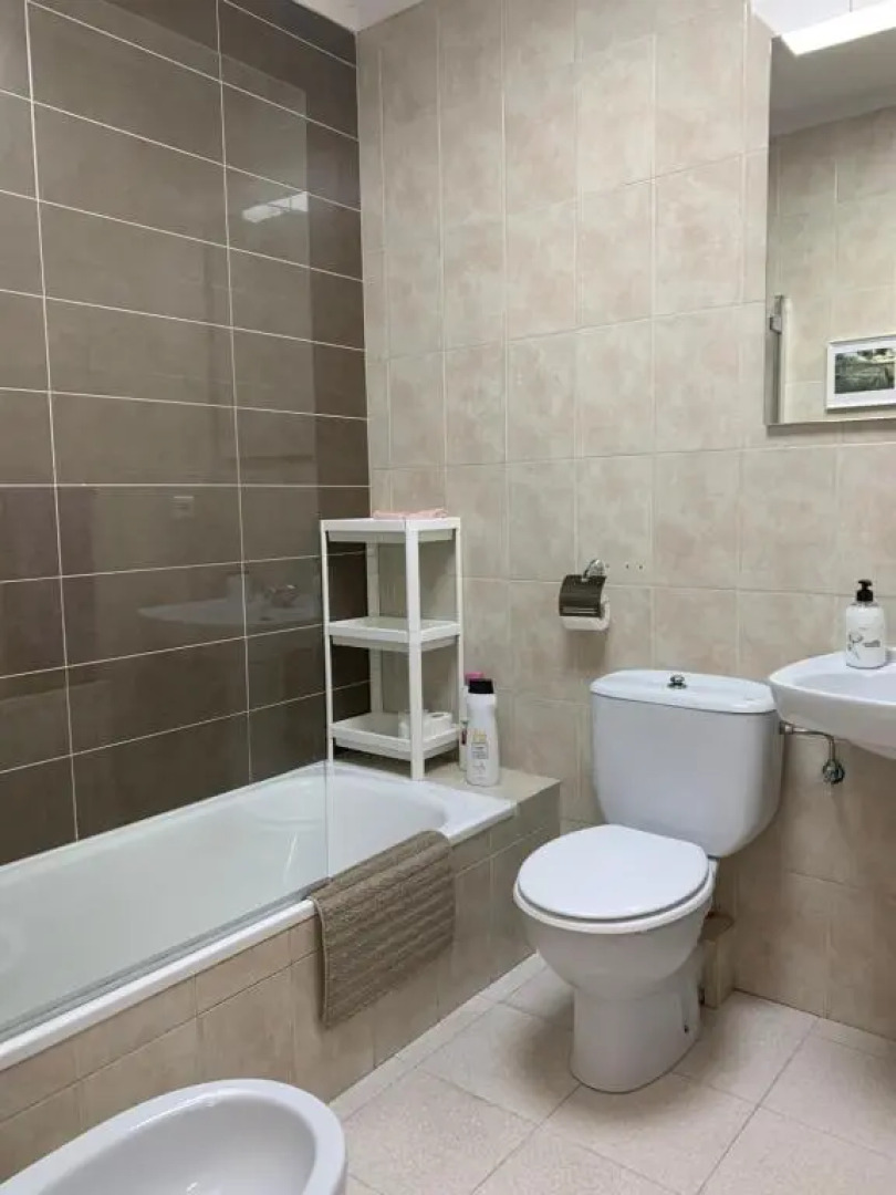 CHALET en Laredo cerca de la playa.