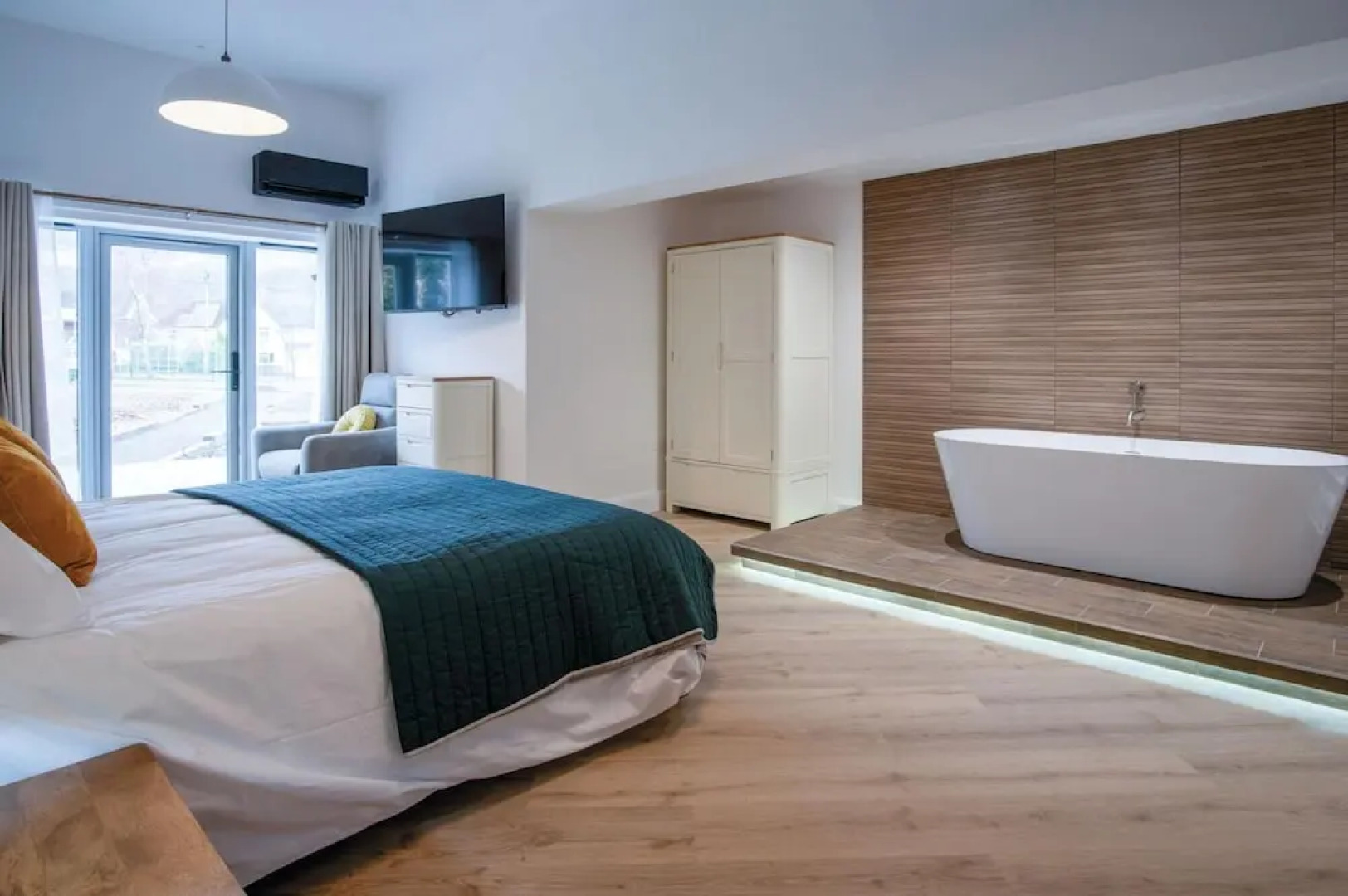 Room 5 - The Sleeping Giant - Pen Y Cae Inn