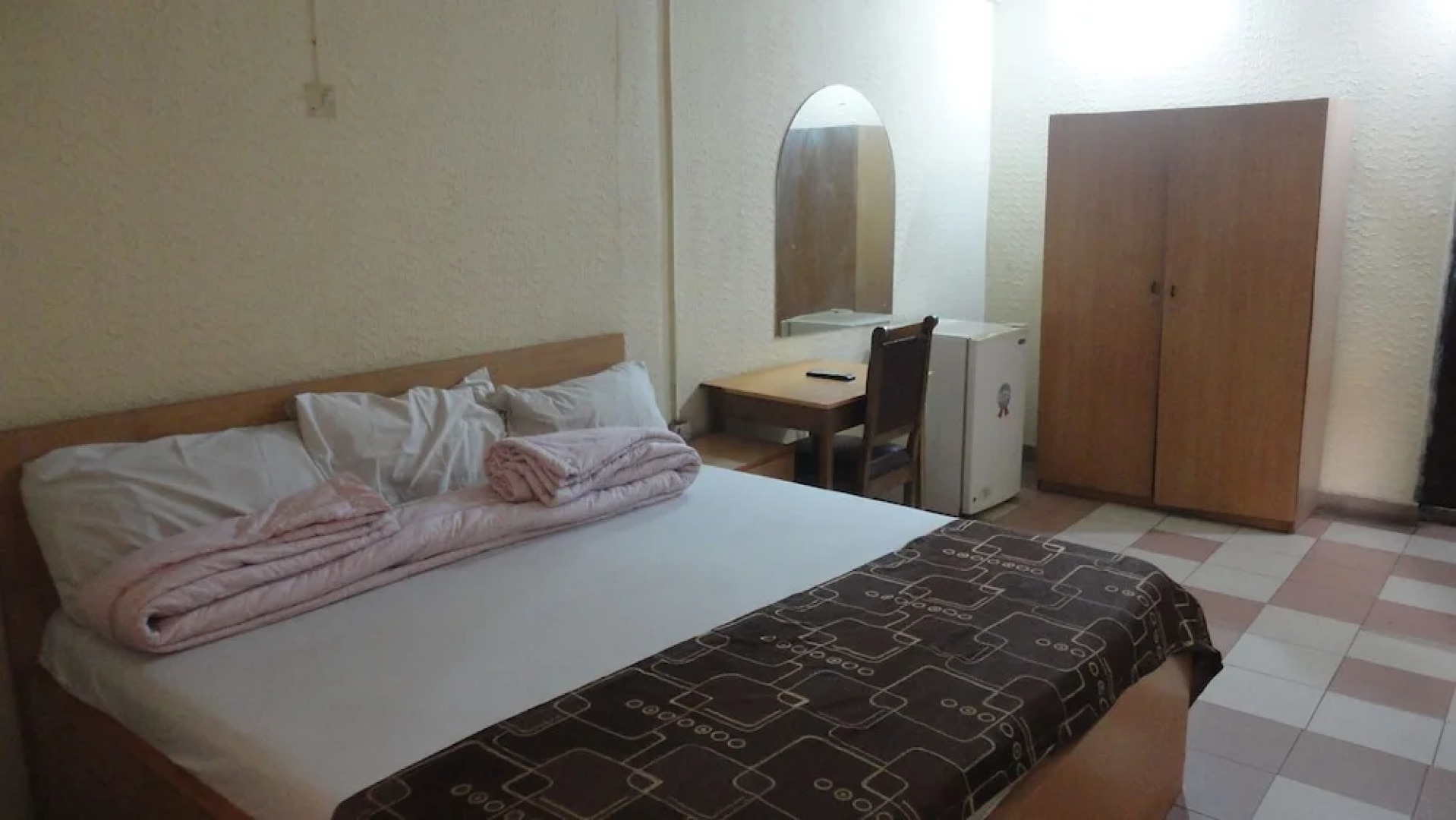 Hallmark Suites Itori