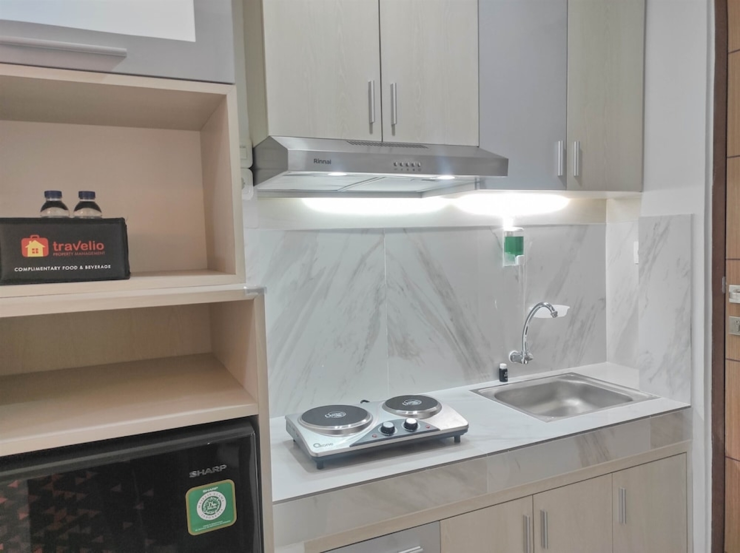 Comfortable and Tidy Studio Vida View Apartment