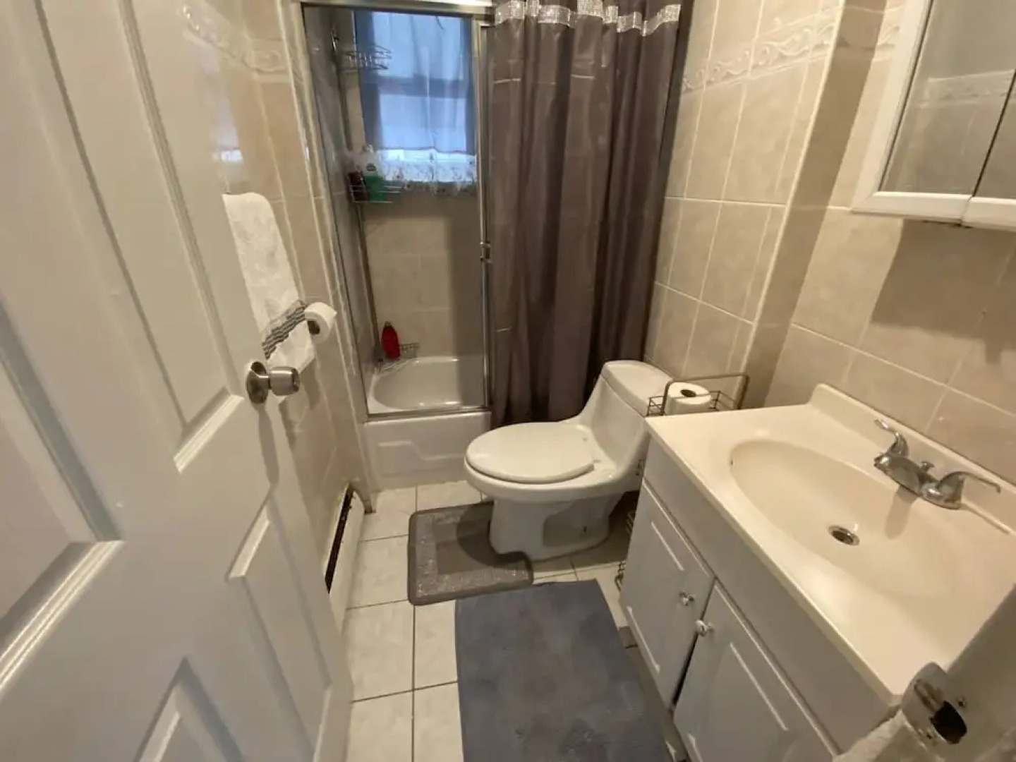 1 Lovely 2 Bedrooms Rental in West New York Nj