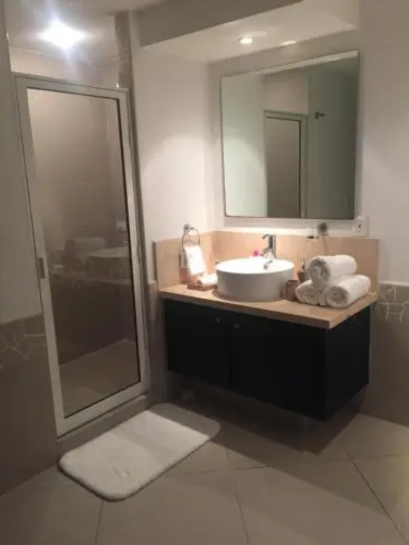 Bay View Grand Marina Condo 1004s