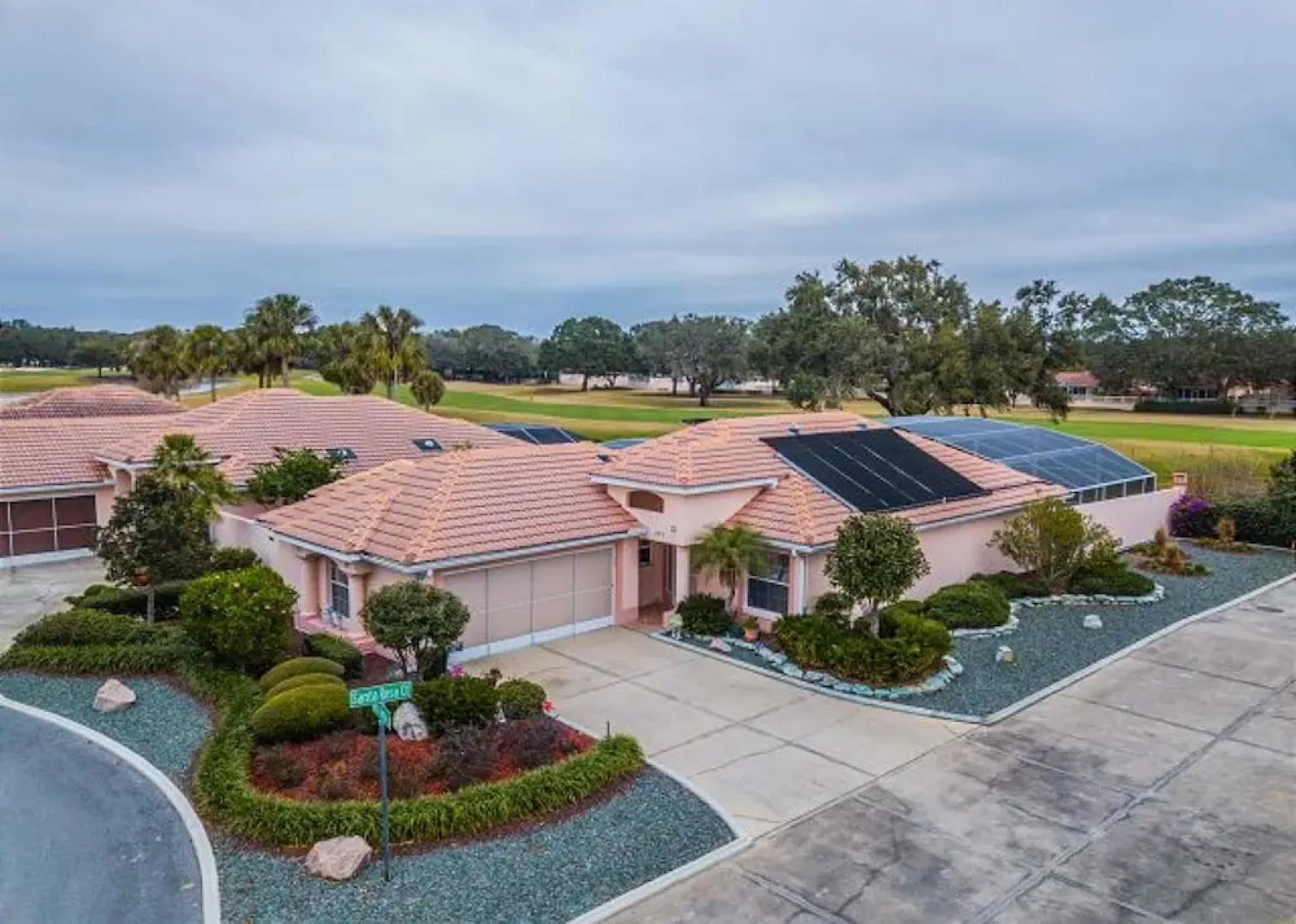 Santa Anna 901 by White Pelican VR