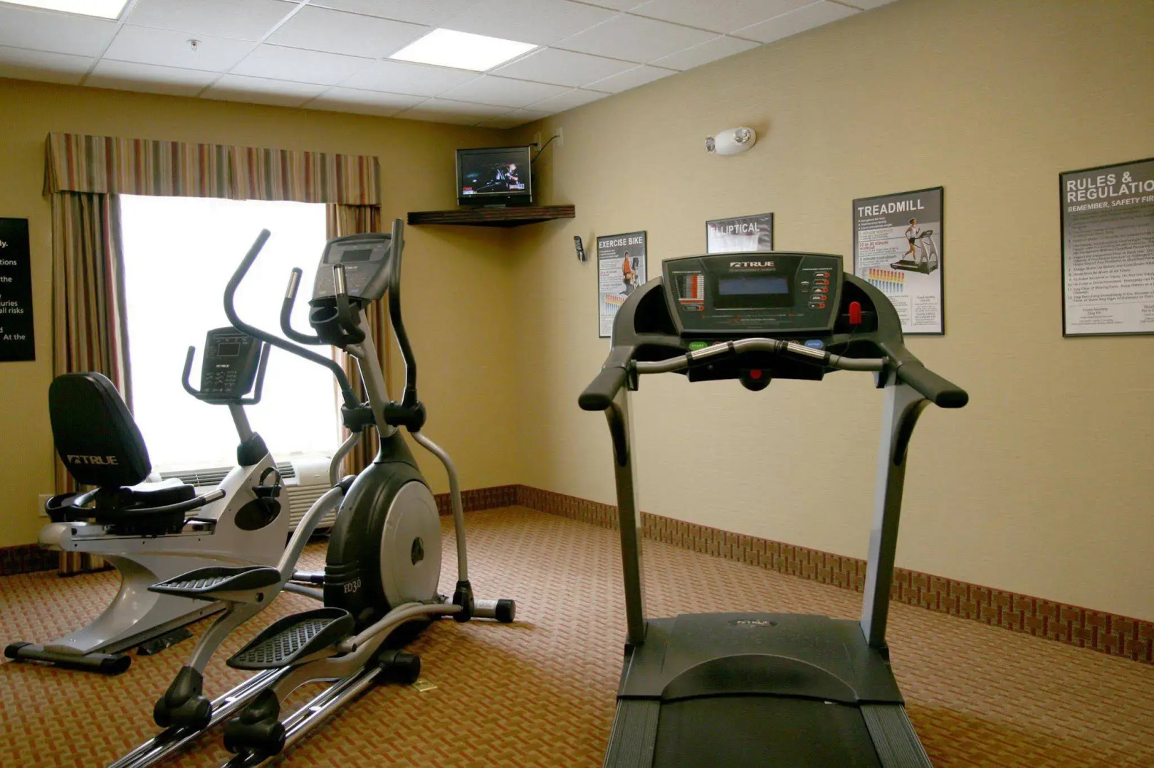 Hampton Inn & Suites Fredericksburg