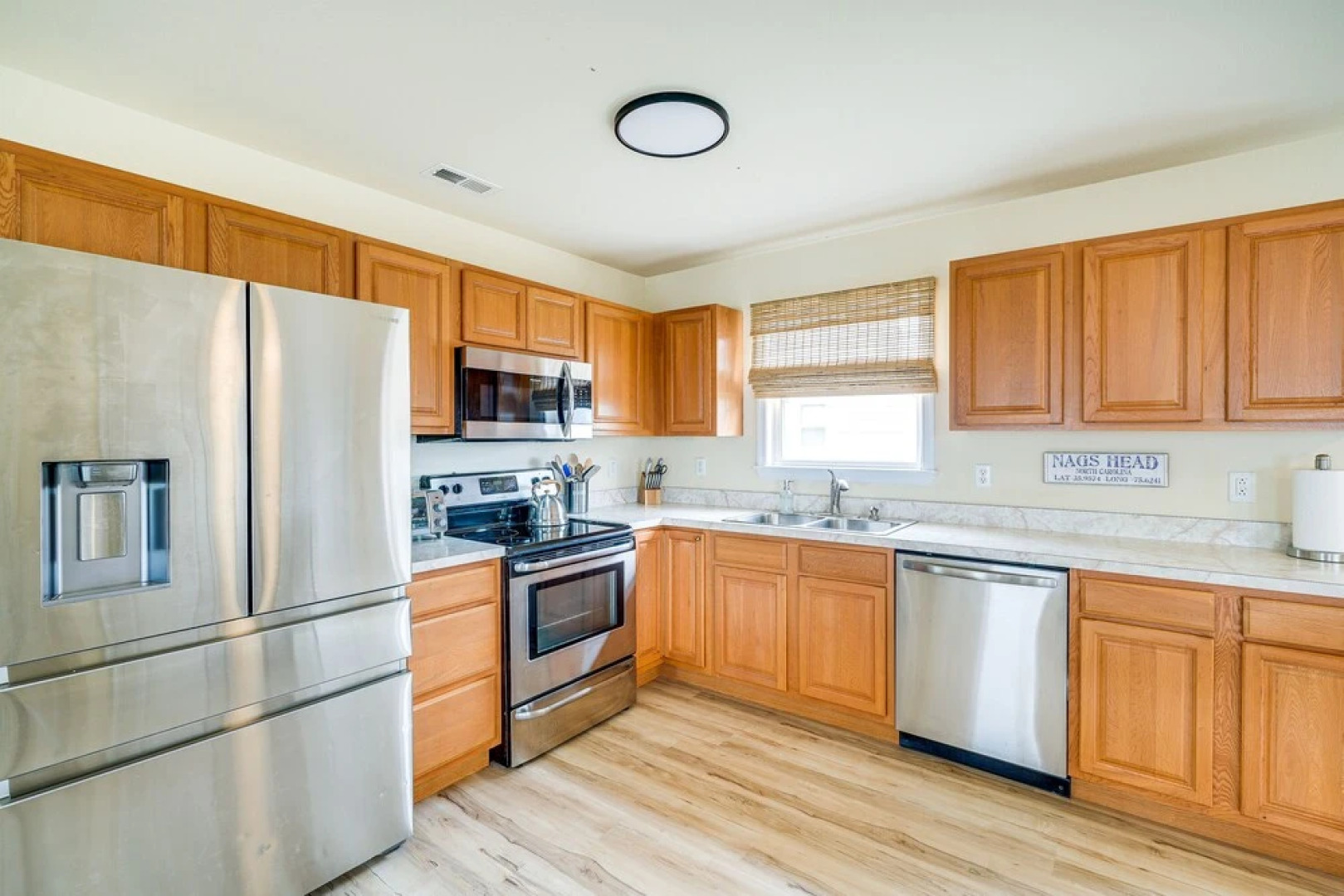 Nags Head Vacation Rental w/ Hot Tub: Near Beach!