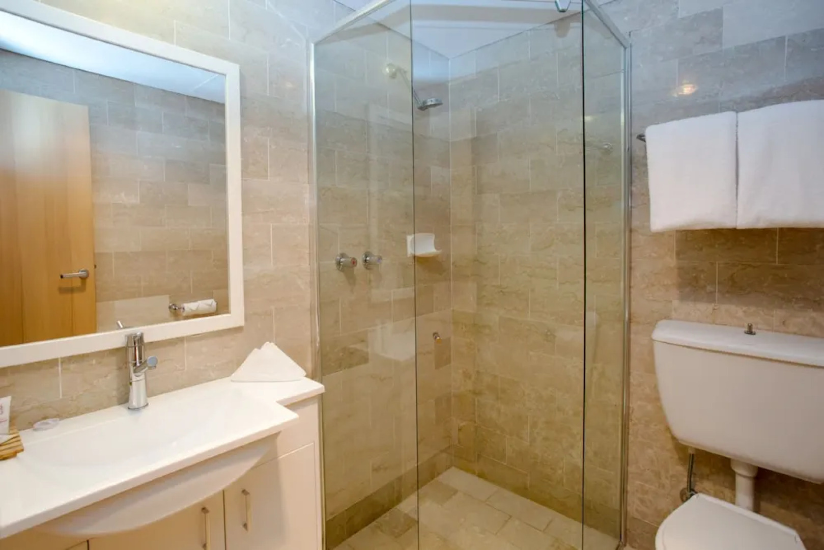 Metro Mirage Hotel Newport