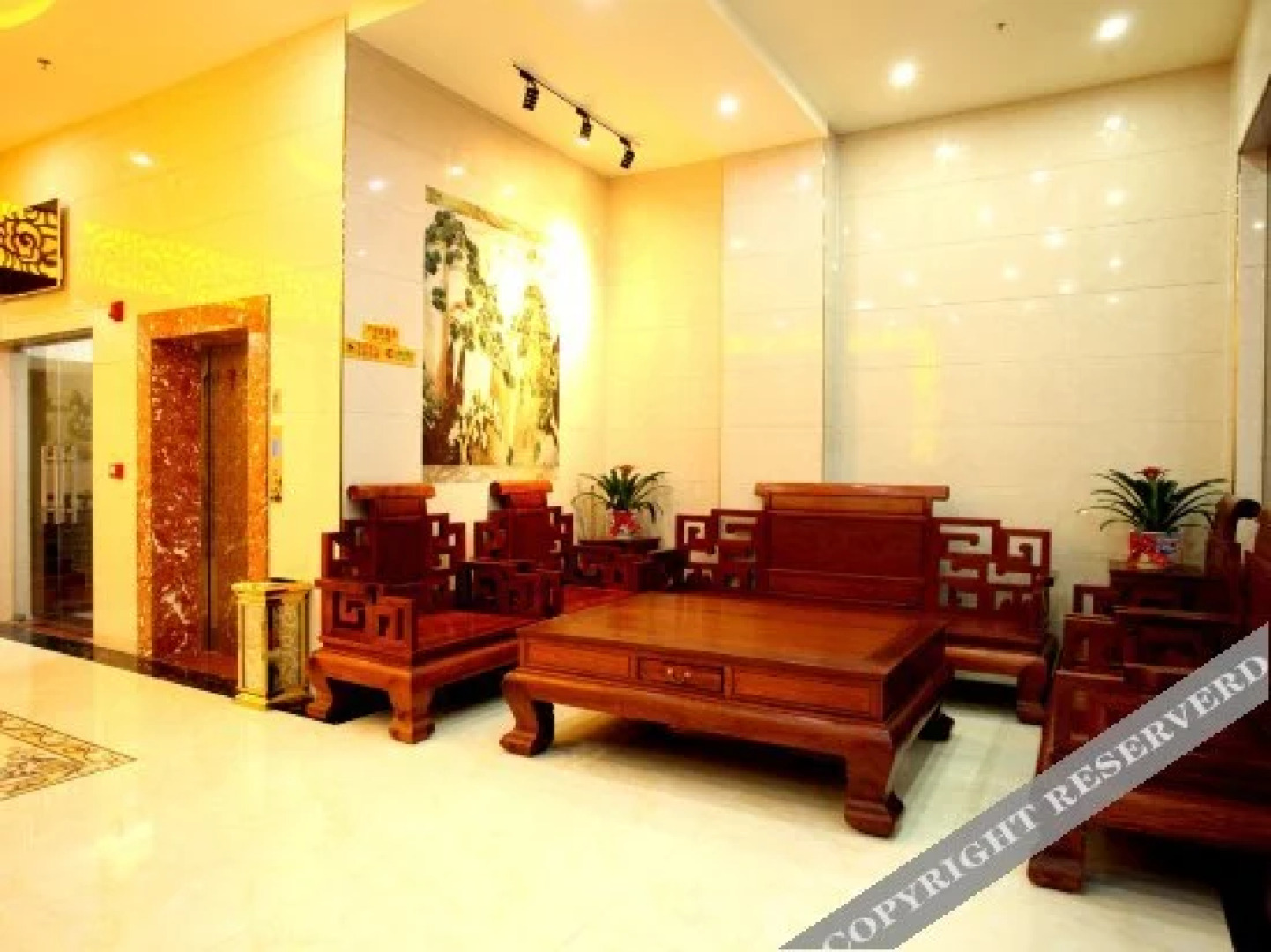 City Comfort Premier Hotel (Fangchenggang Administrative Center Railway Station)