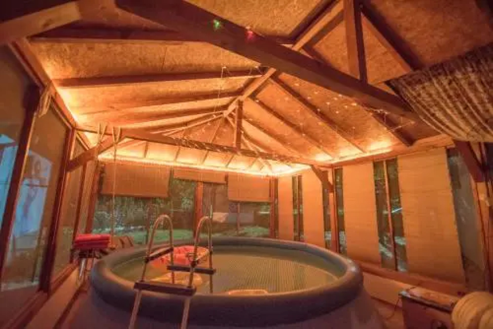 Pelican Lake Guesthouse