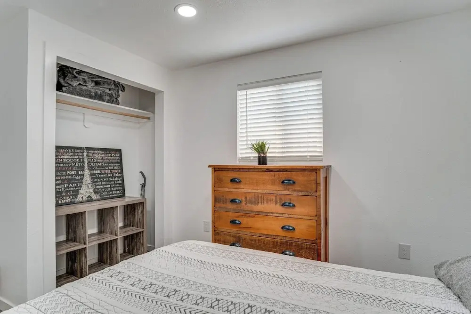 Pet-friendly Home < 1 Mi to Downtown Moses Lake!