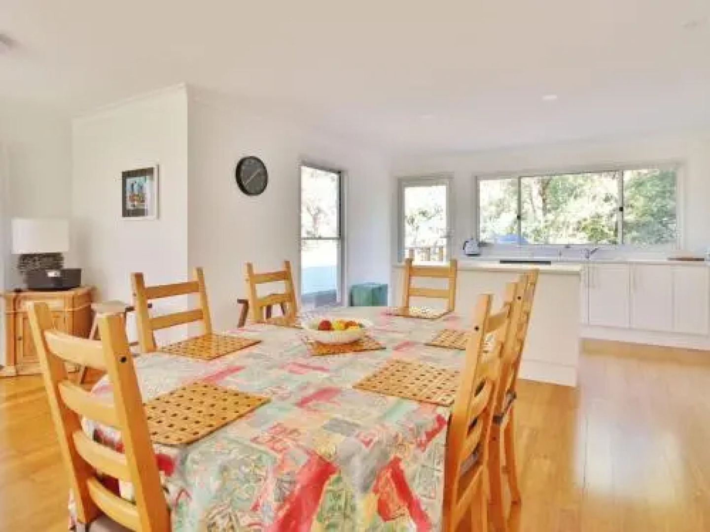 Elaine at Hyams 4pm Check Out Sundays