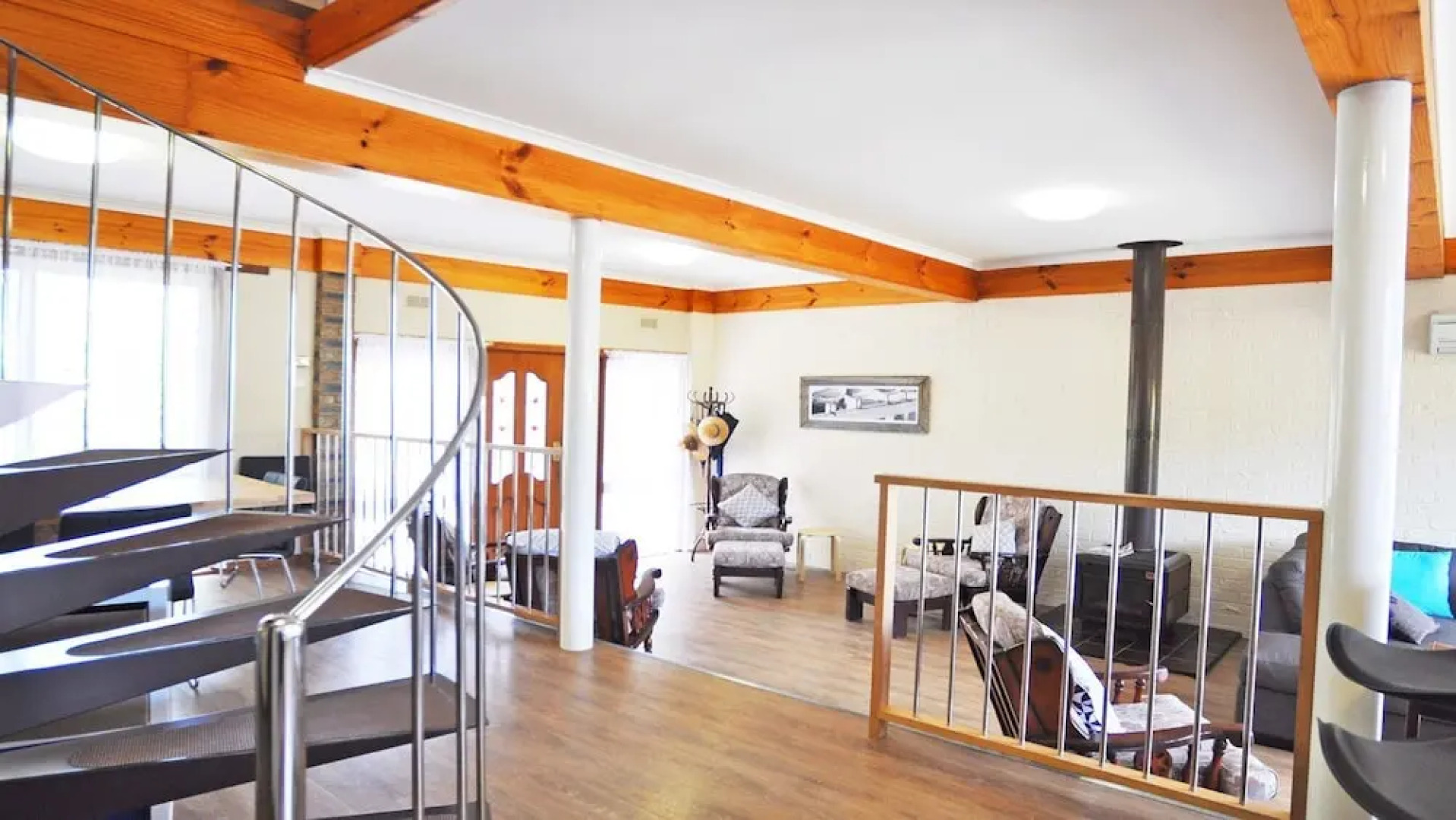 Getaway On Garden - Free Wifi - Pet Friendly (Outside Only)