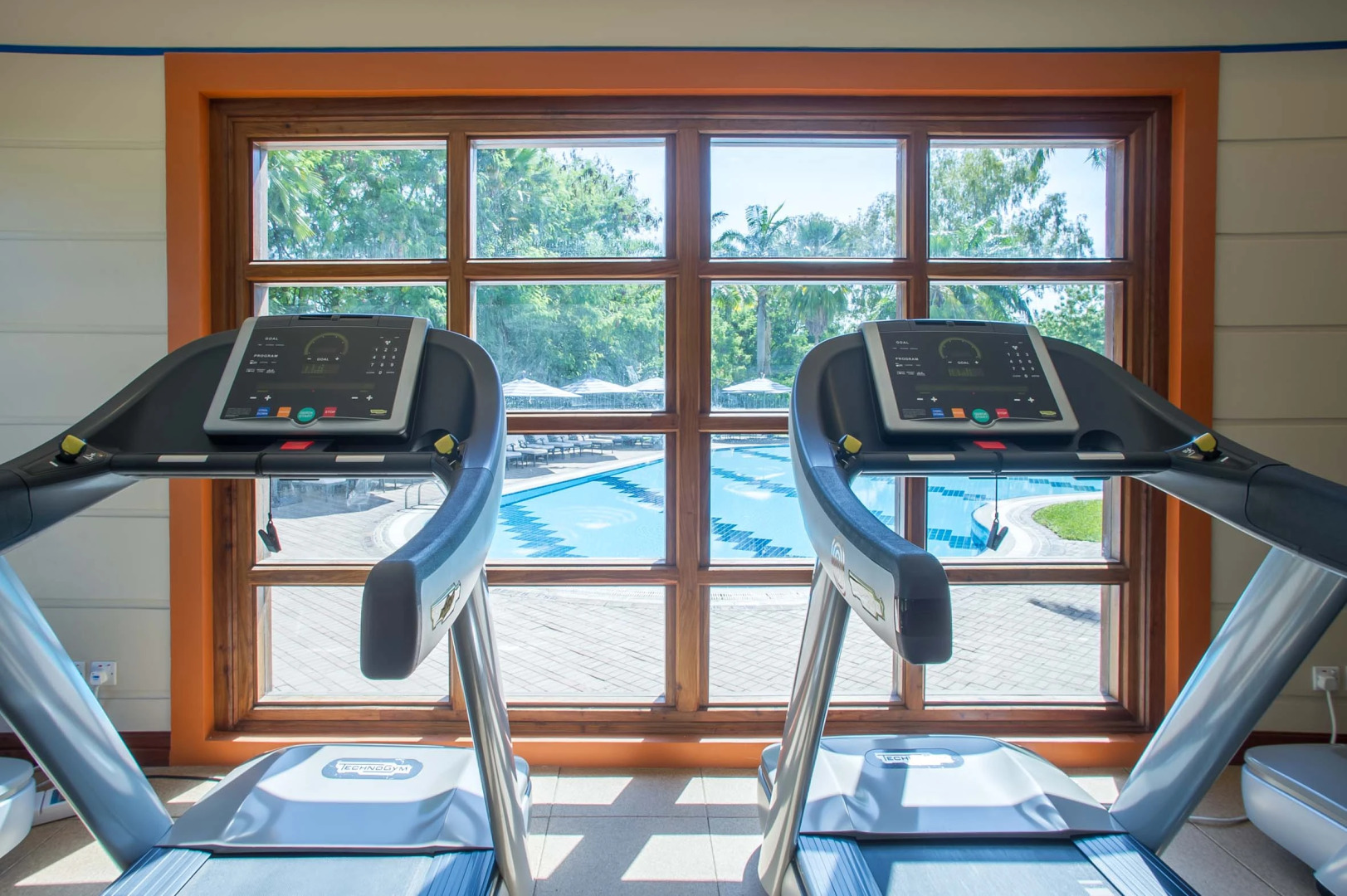 Отель Dar Es Salaam Serena