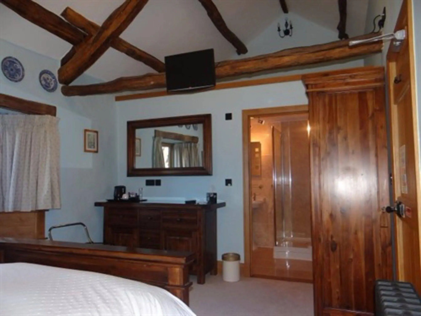 The Wayside and Whisky Barn