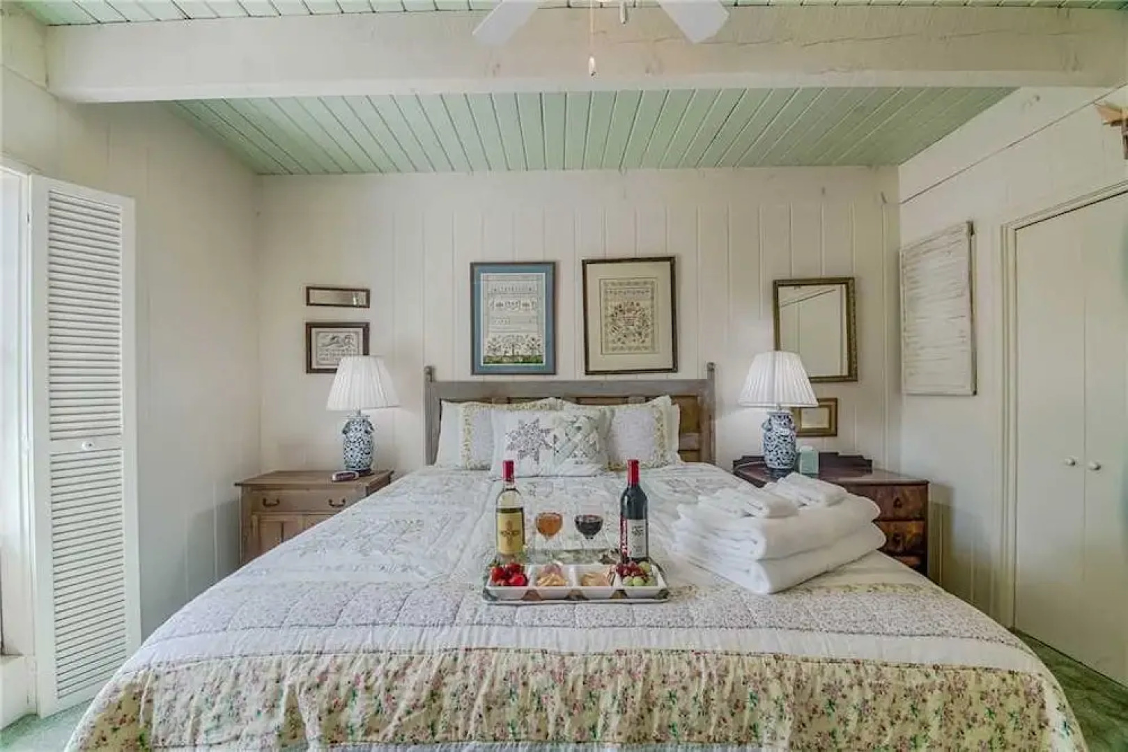 Lego House - Three Bedroom Cabin