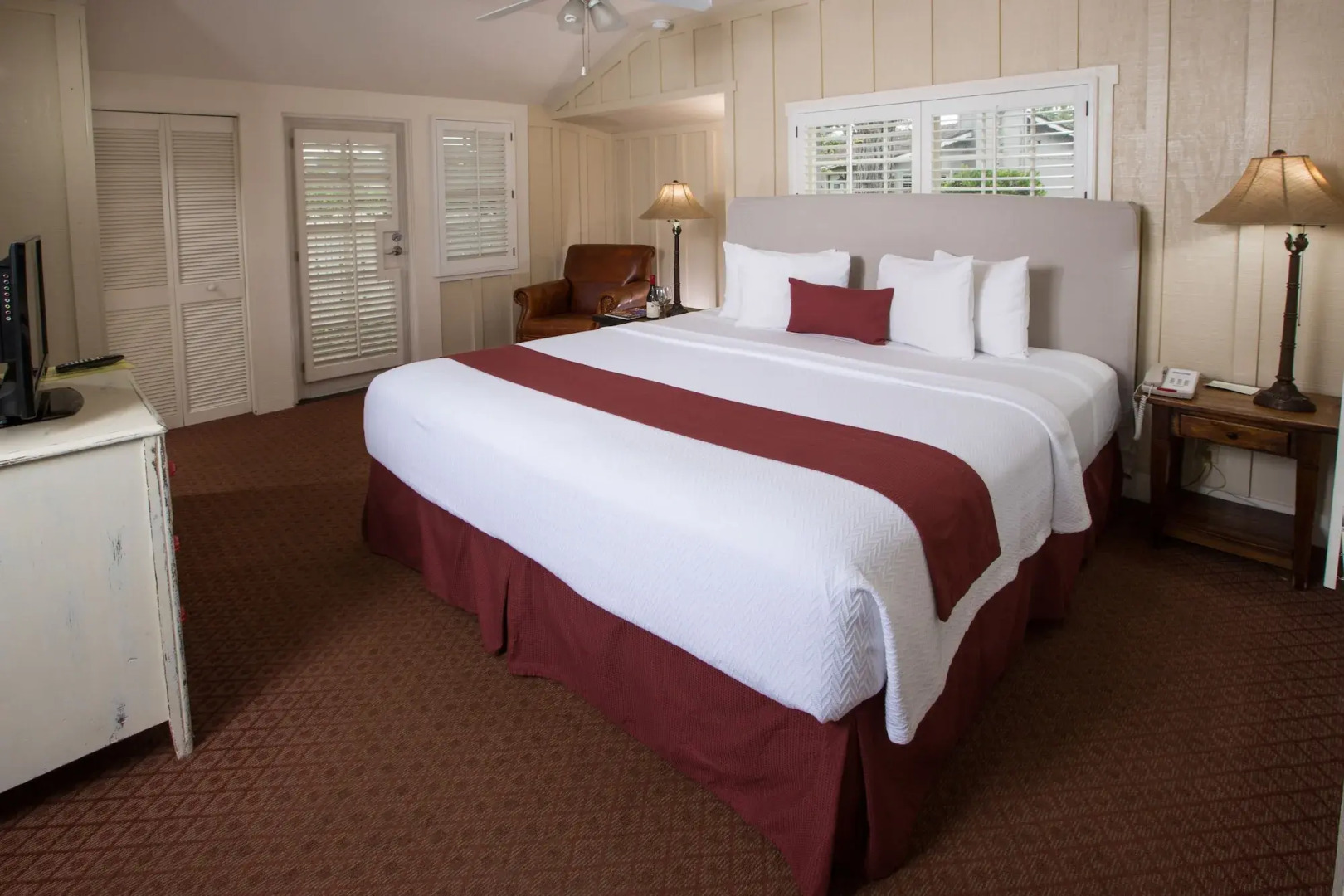 Carmel River Inn & Cottages