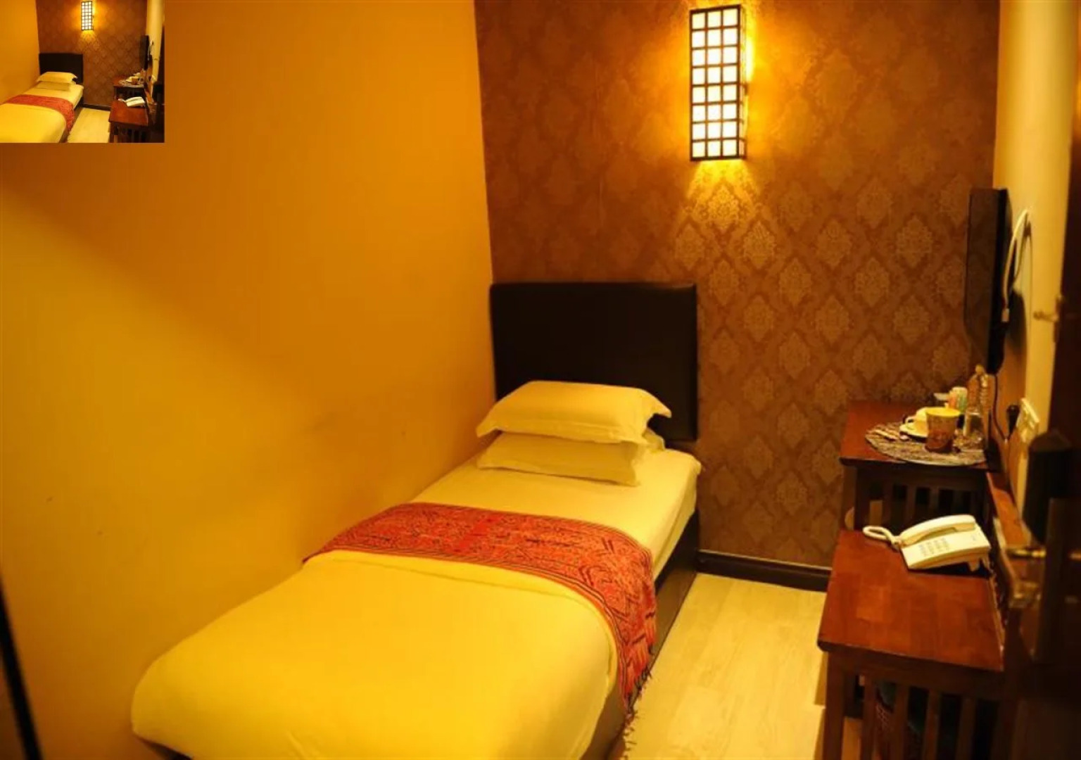 Sea Lion Firefly Concept Hotel