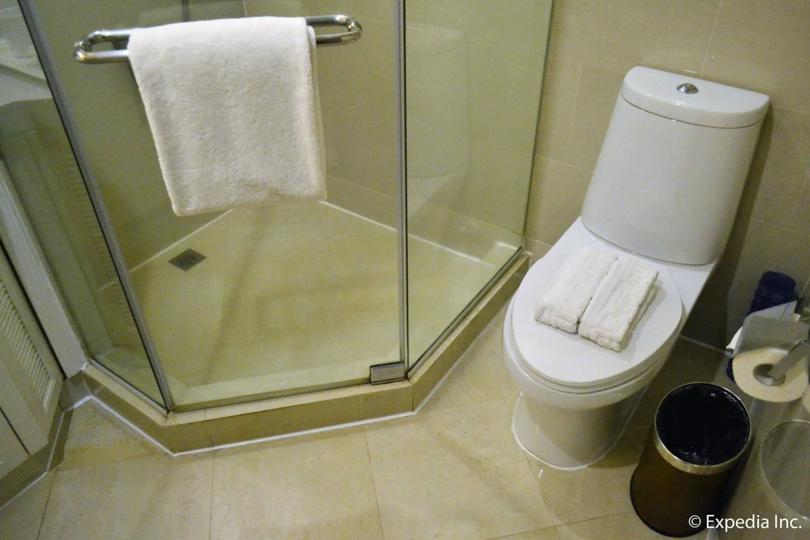 Discovery Country Suites