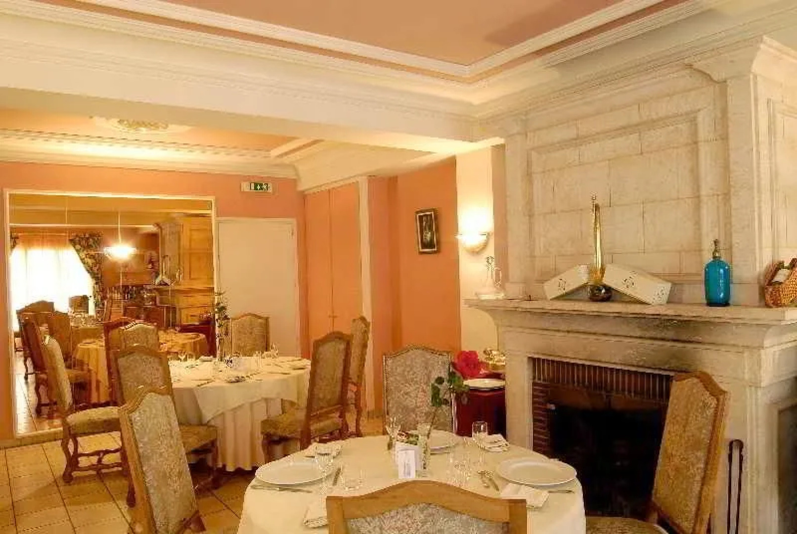 Aux Maisons (Relais du Silence)