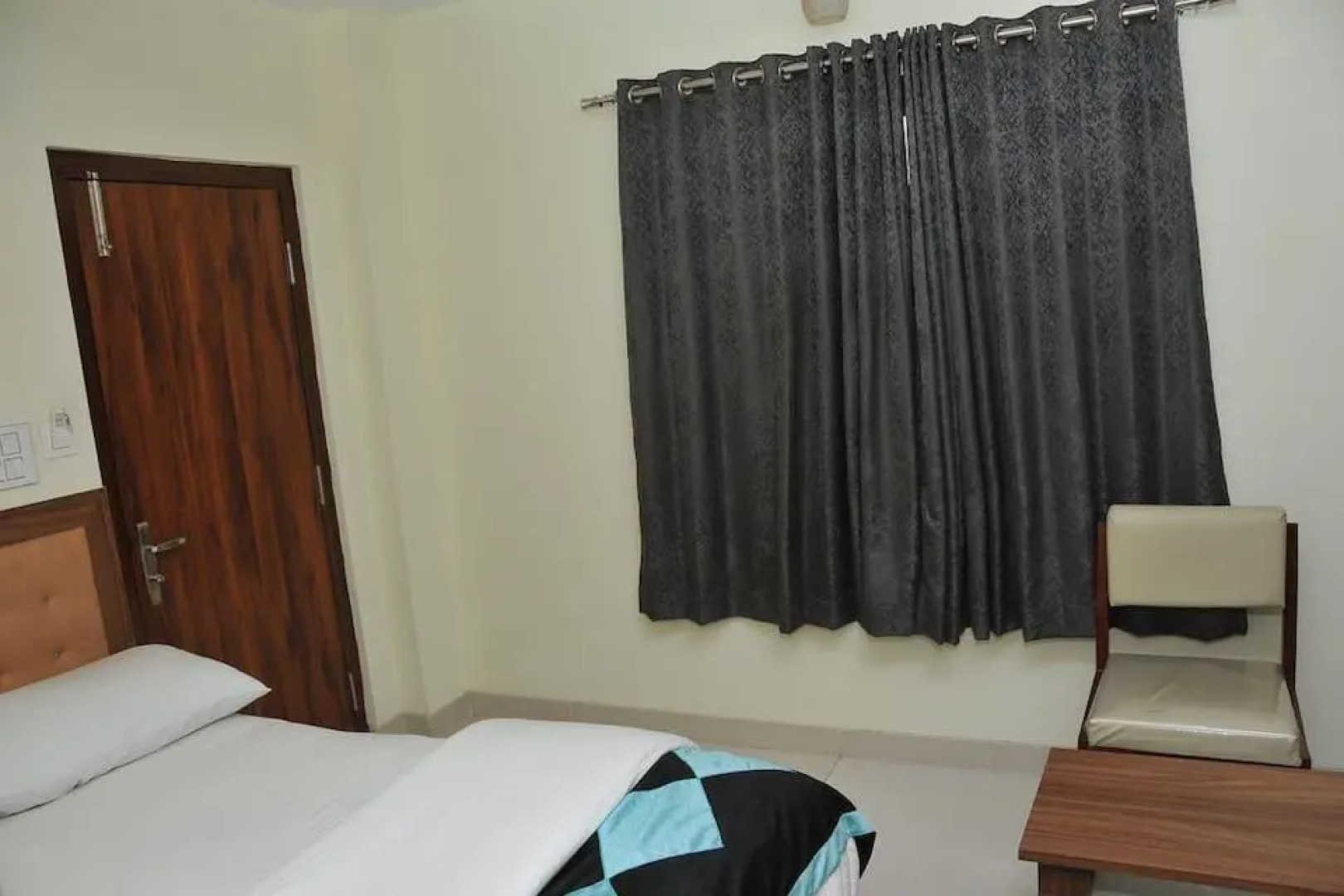 Hotel Pasupala Grand