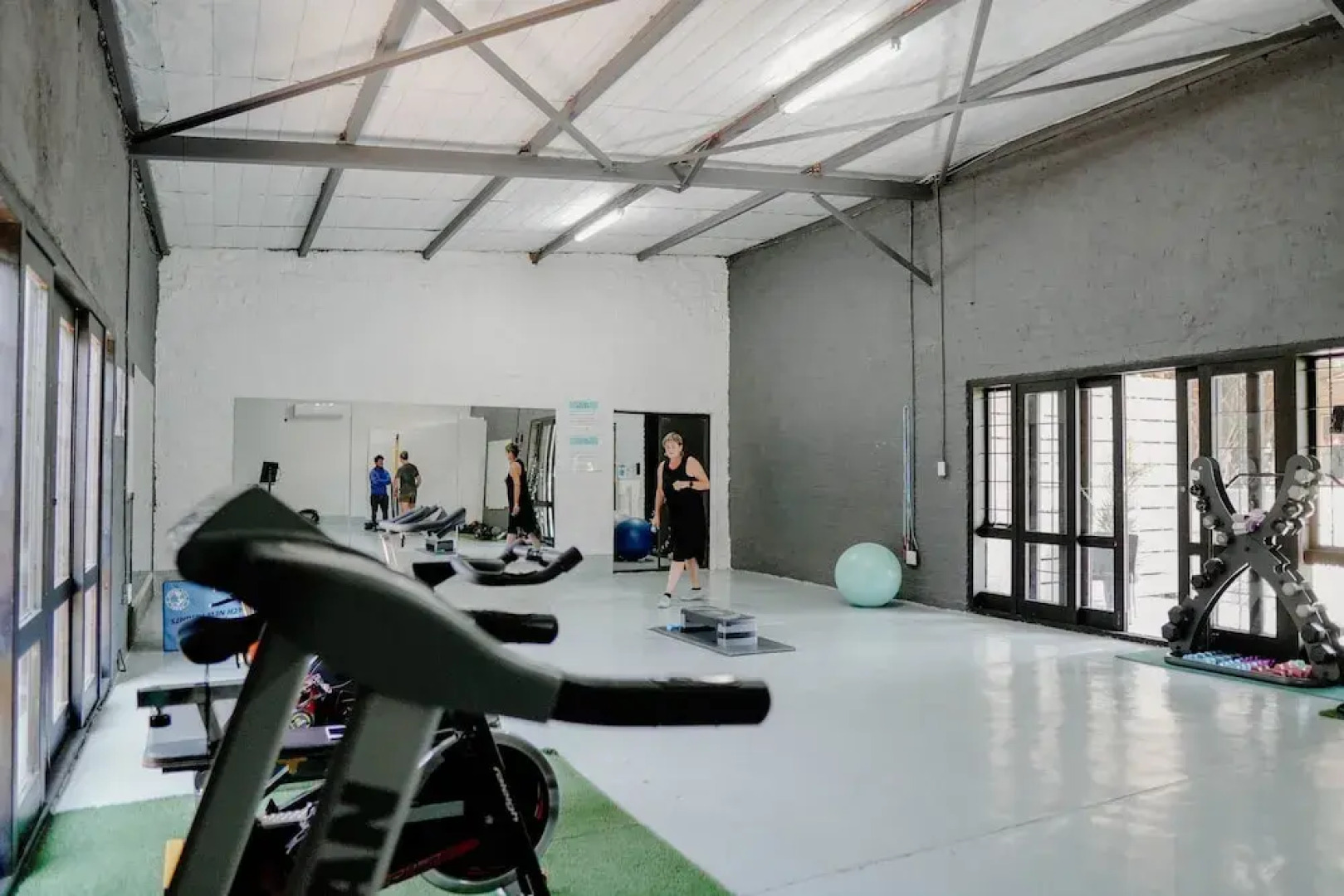 Lighthouse Guesthouse & Cafe