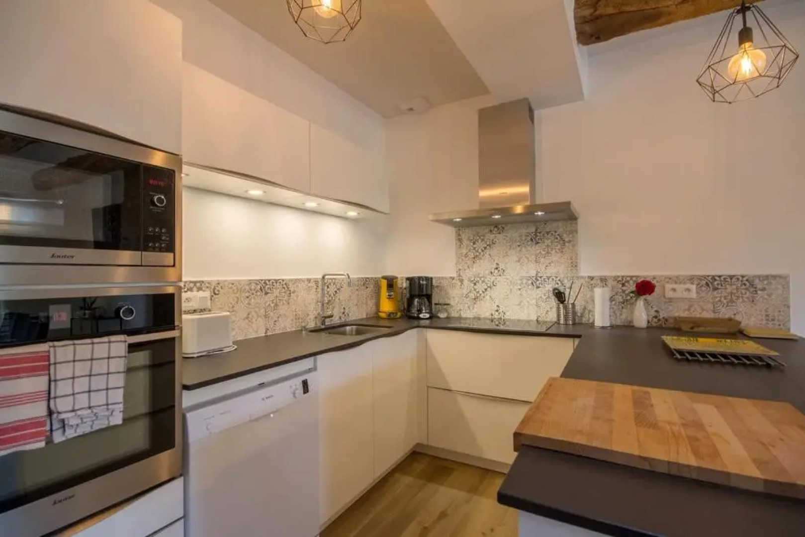 La Maison à Carnac avec son jardin clos de 2 à 6 personnes à 5 mn des plages