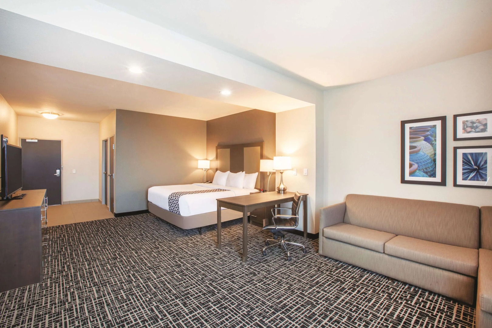 La Quinta Inn & Suites by Wyndham San Marcos Outlet Mall