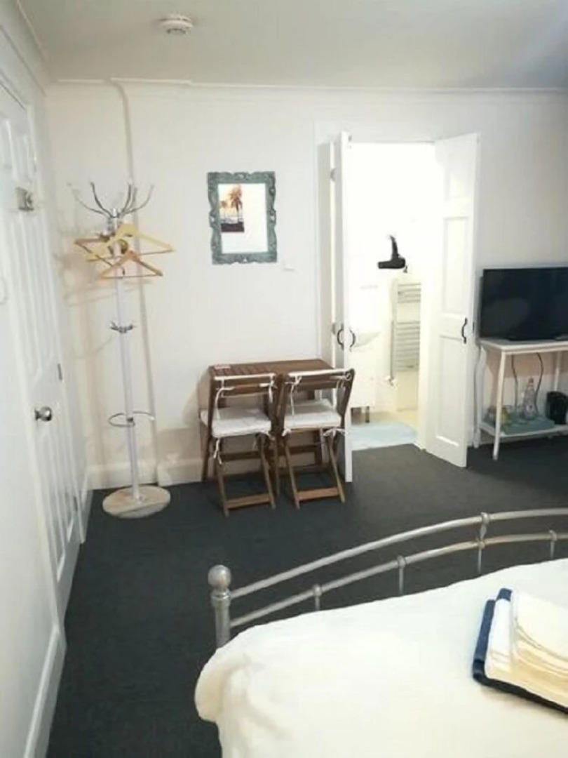 Royal Guest House II