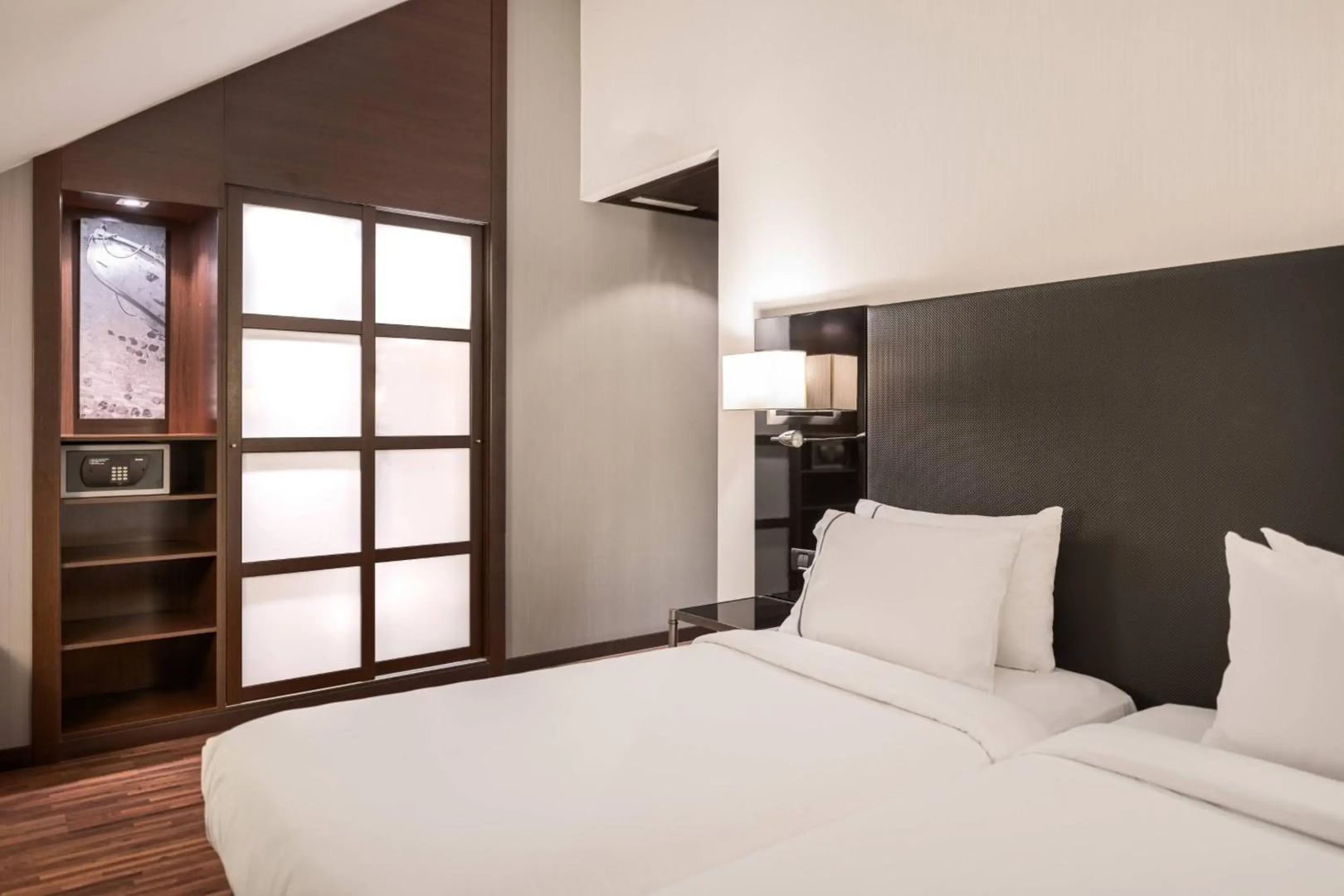 AC Hotel Palacio Universal by Marriott